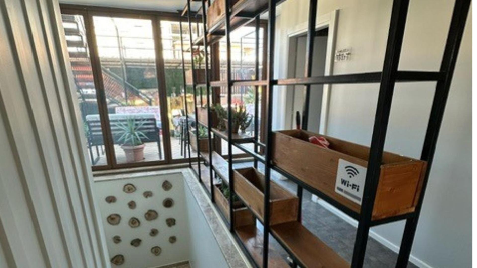 Scodrinon Hostel Shkodër Exteriör bild