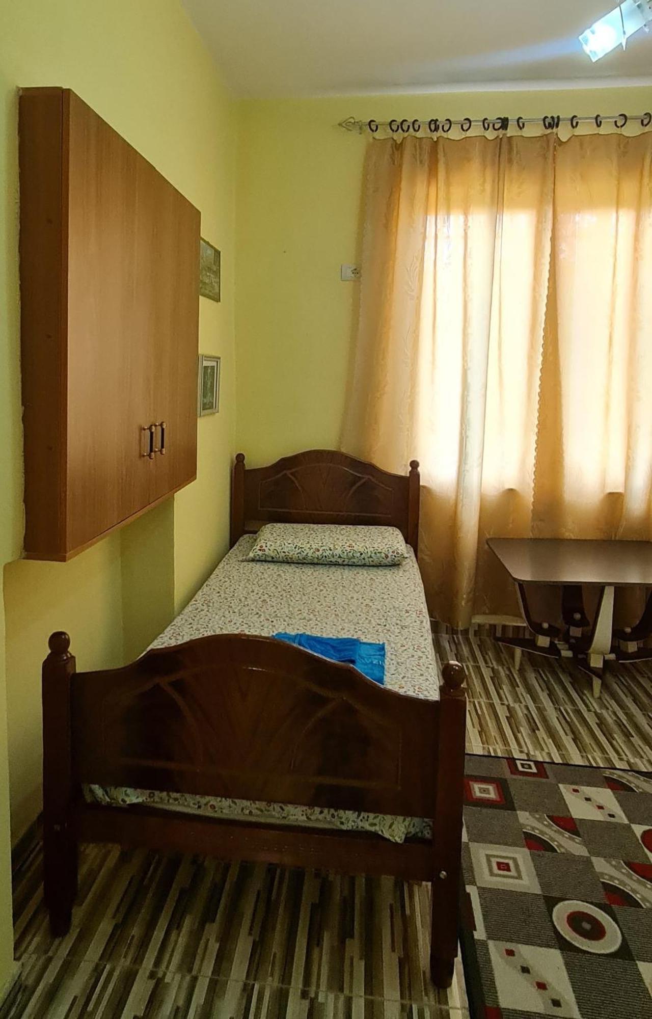 Scodrinon Hostel Shkodër Exteriör bild